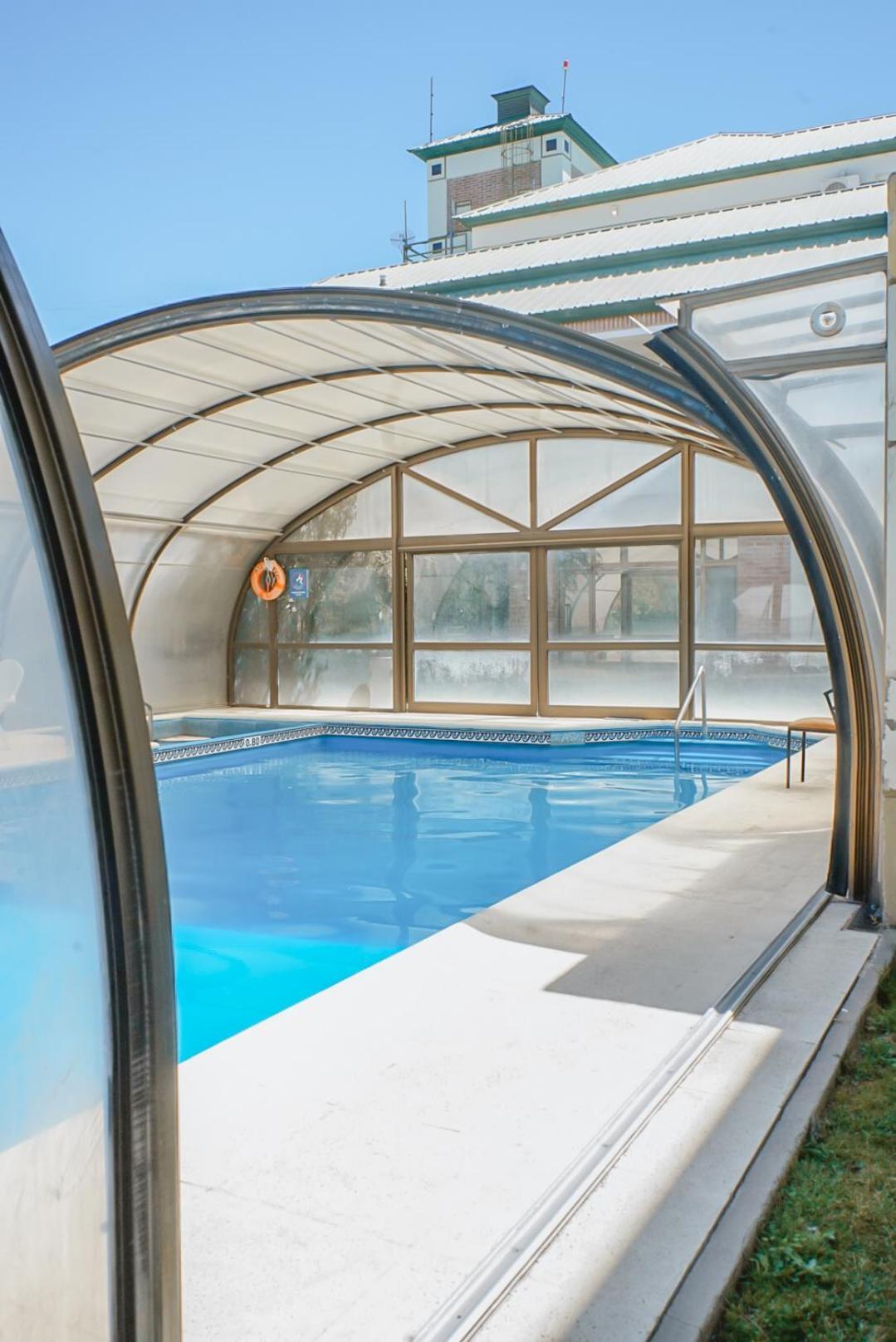 Land Express Neuquen Hotell Eksteriør bilde