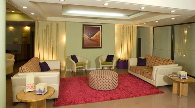 Land Express Neuquen Hotell Eksteriør bilde